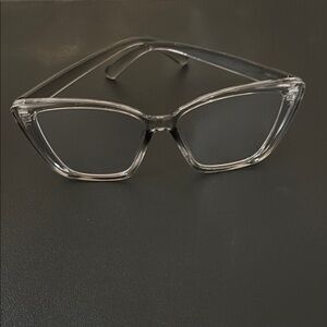 Transparent Cat-Eye Glasses